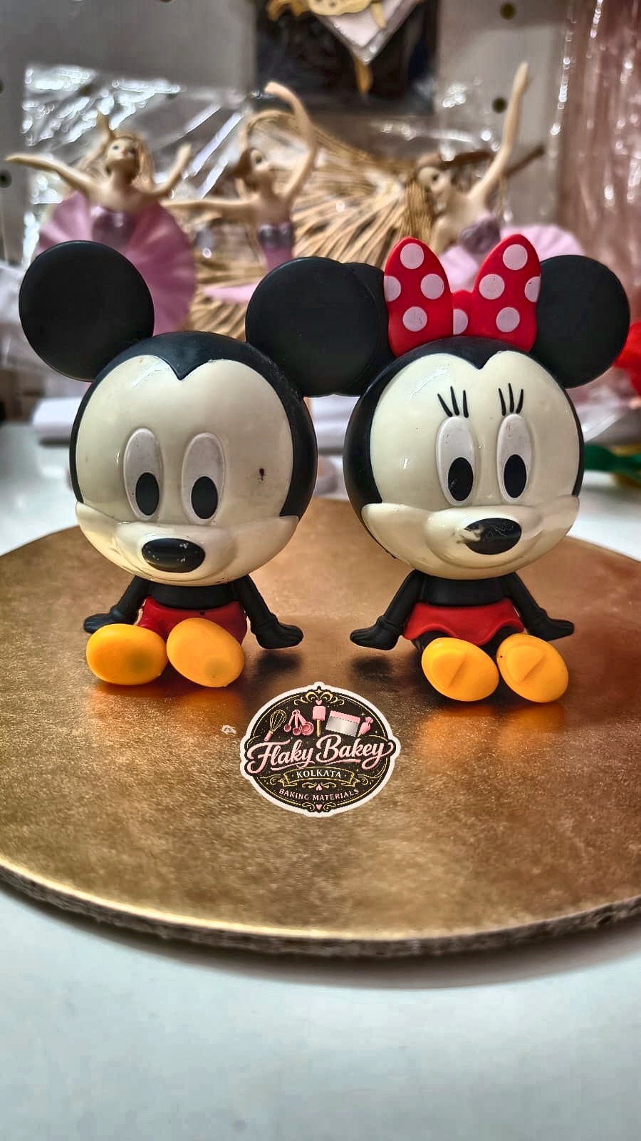 Mickey and Minnie cake toppers — character cake designs Kolkata